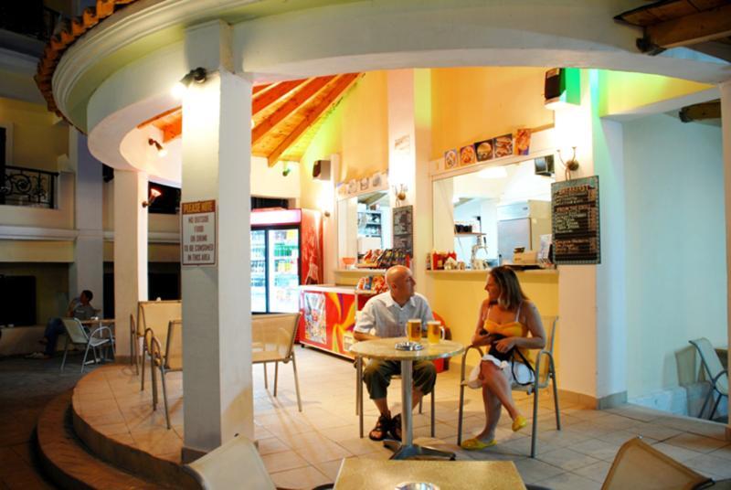 Afrodite Hotel Laganas Buitenkant foto